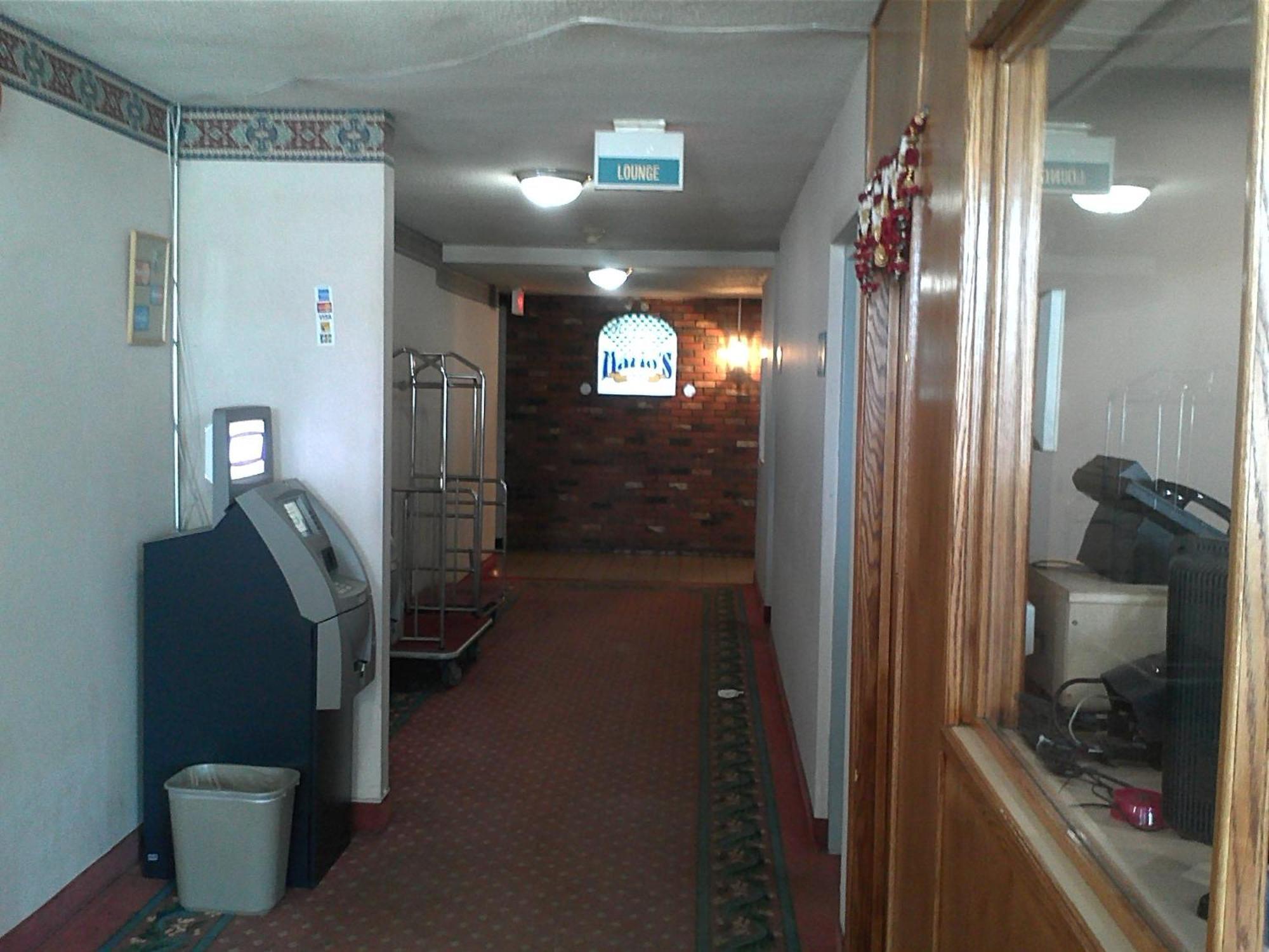 Empire Inn Брандон Экстерьер фото